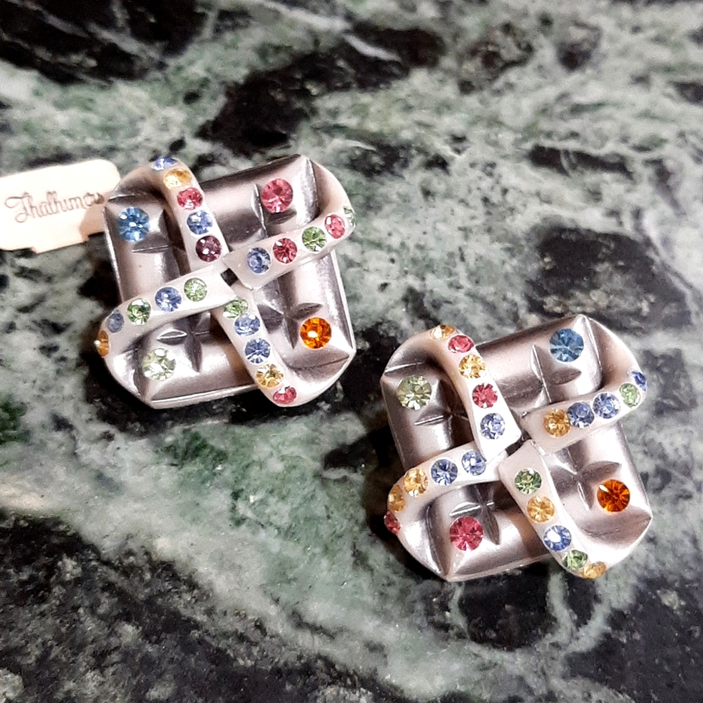 Vintage plastic & rhinestone clip earrings with original tags